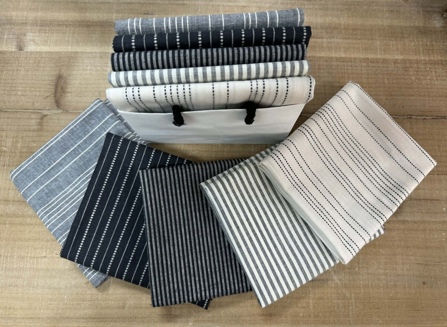 5 Fat Quarter Bundle 2