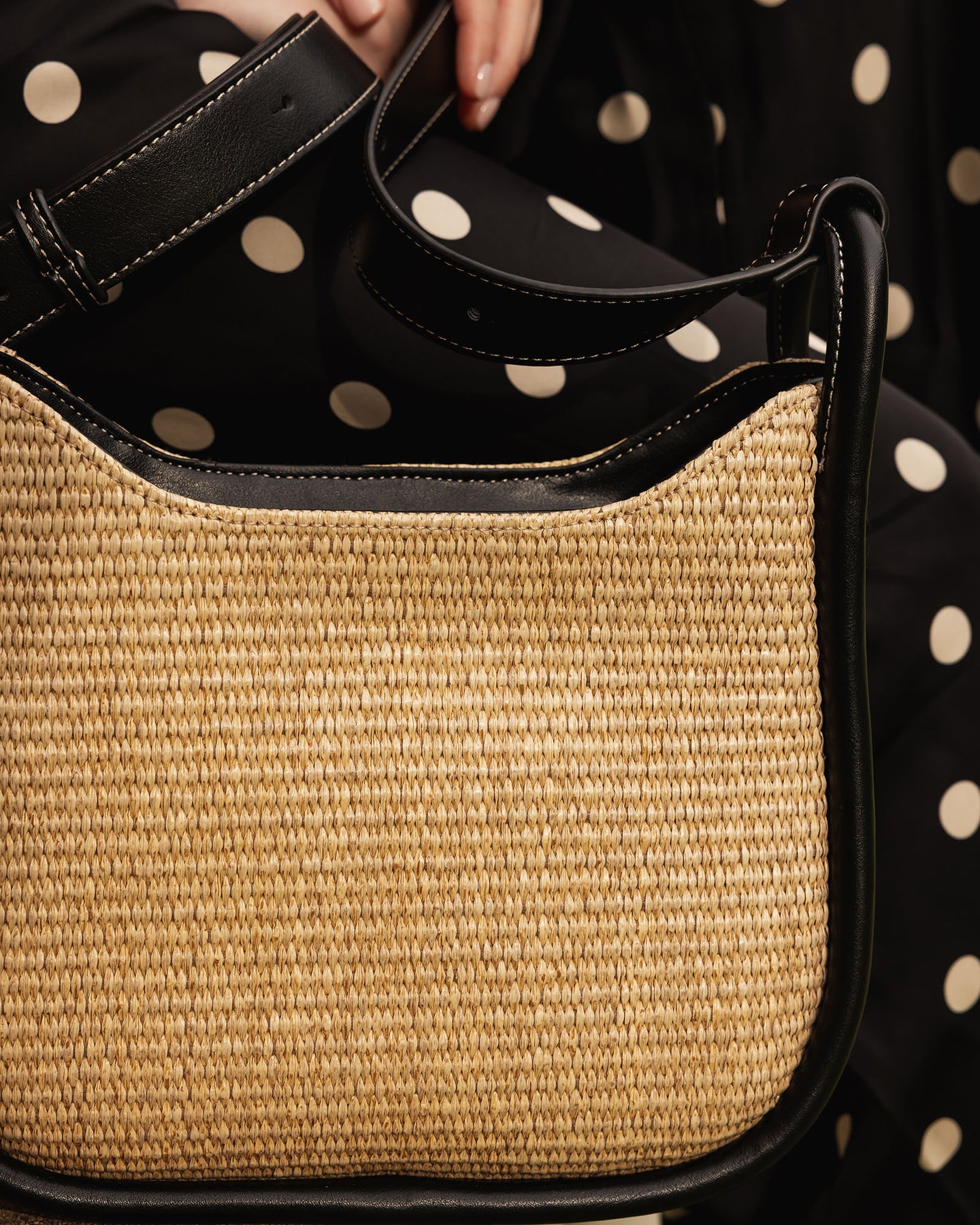Clare Shoulder Bag - Raffia Black