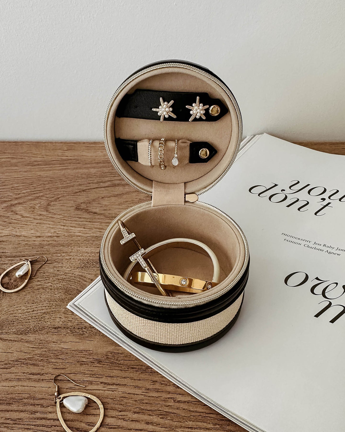 Loz Jewellery Box - Canvas/Black