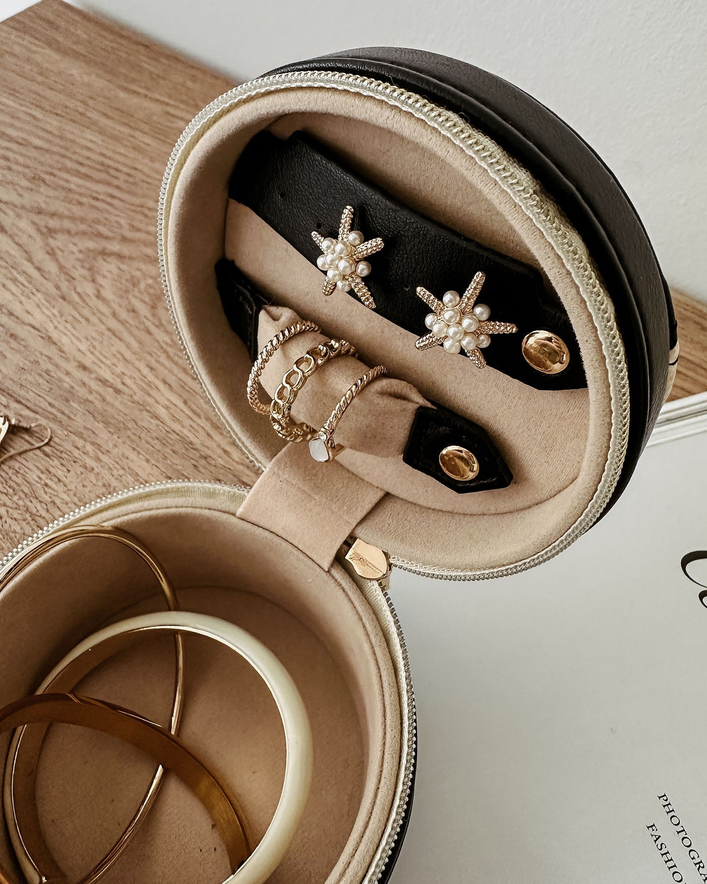 Loz Jewellery Box - Canvas/Black