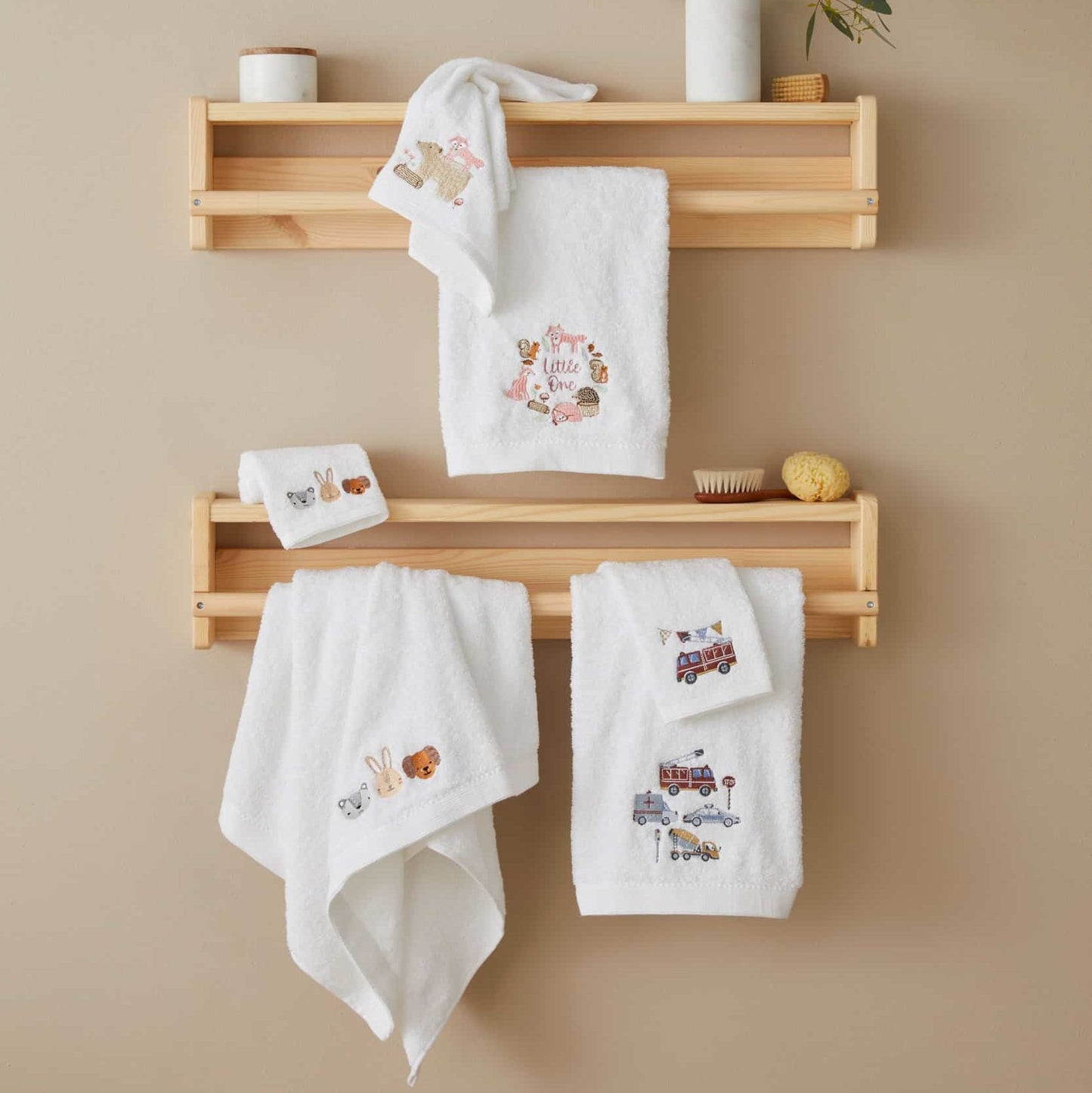 Woodlands Bath & Washer Set