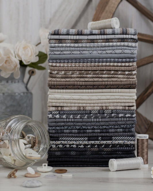 Farmhouse Flannels 111 Fat Quarter Bundle