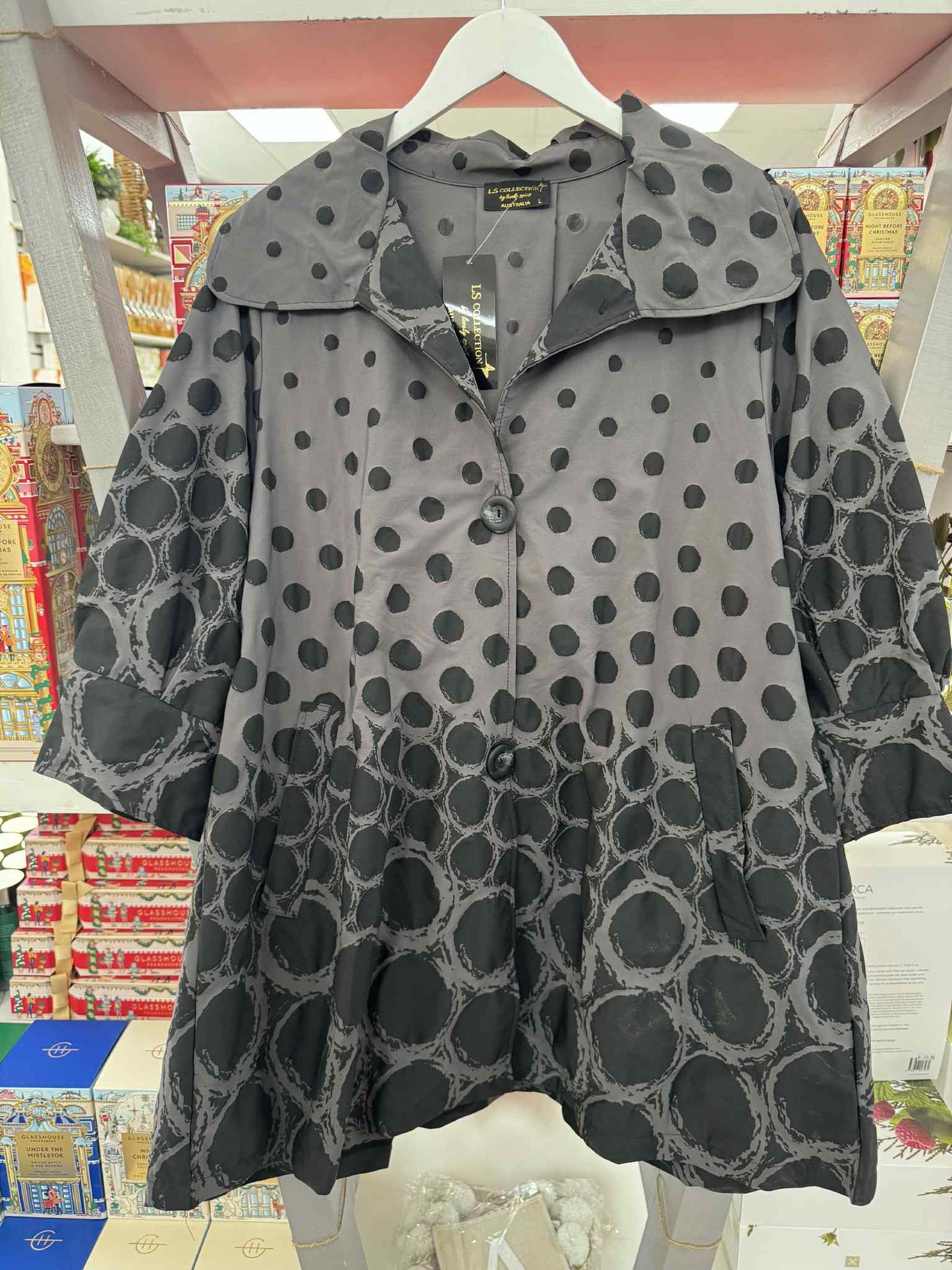 Grey & Black Dot