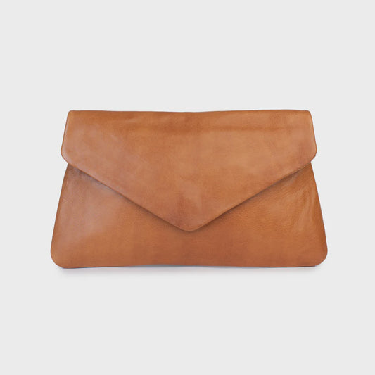 Riley Clutch - Tan