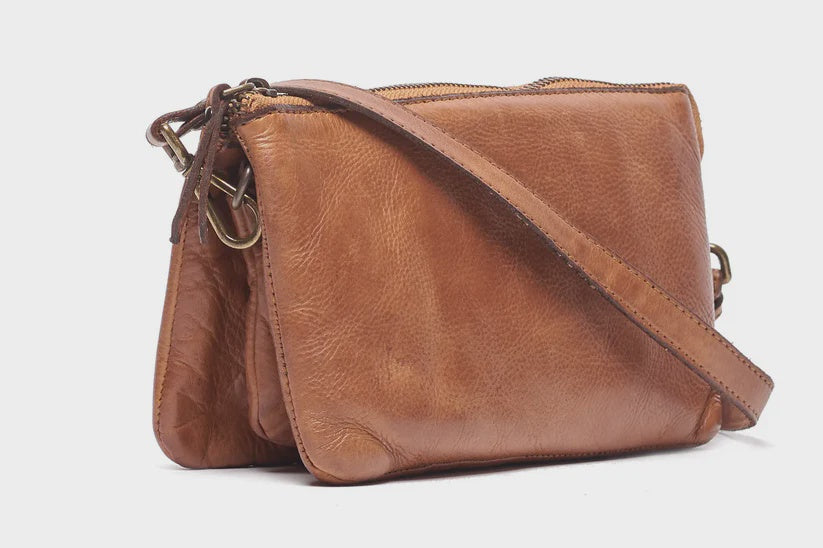 Paola Tan Clutch/Crossbody