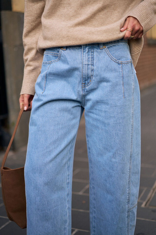 Demi Barrel Jean - Vintage Blue