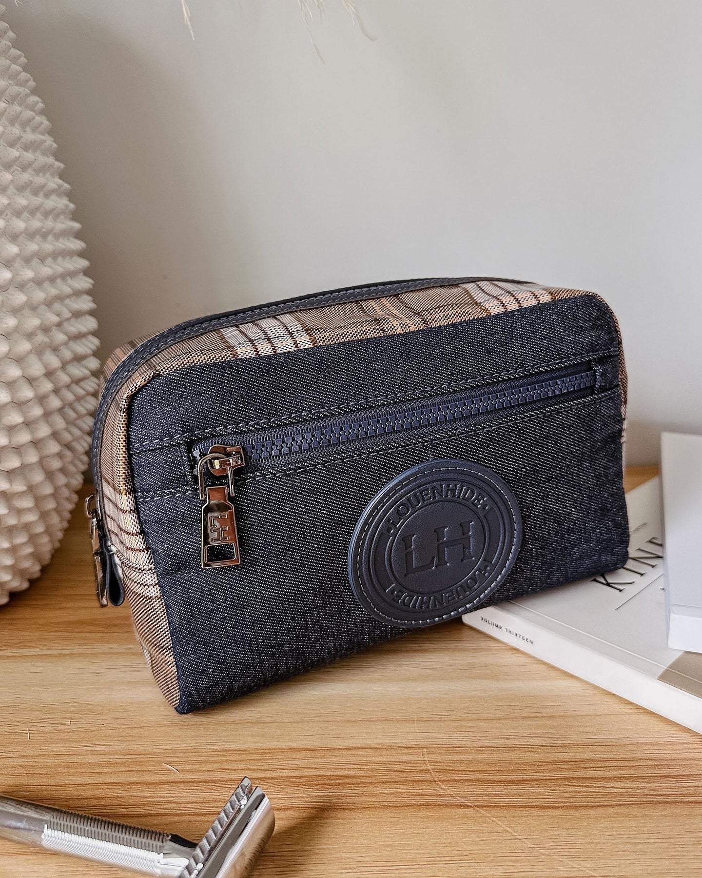 Tommy Mens Toiletry Bag - Denim