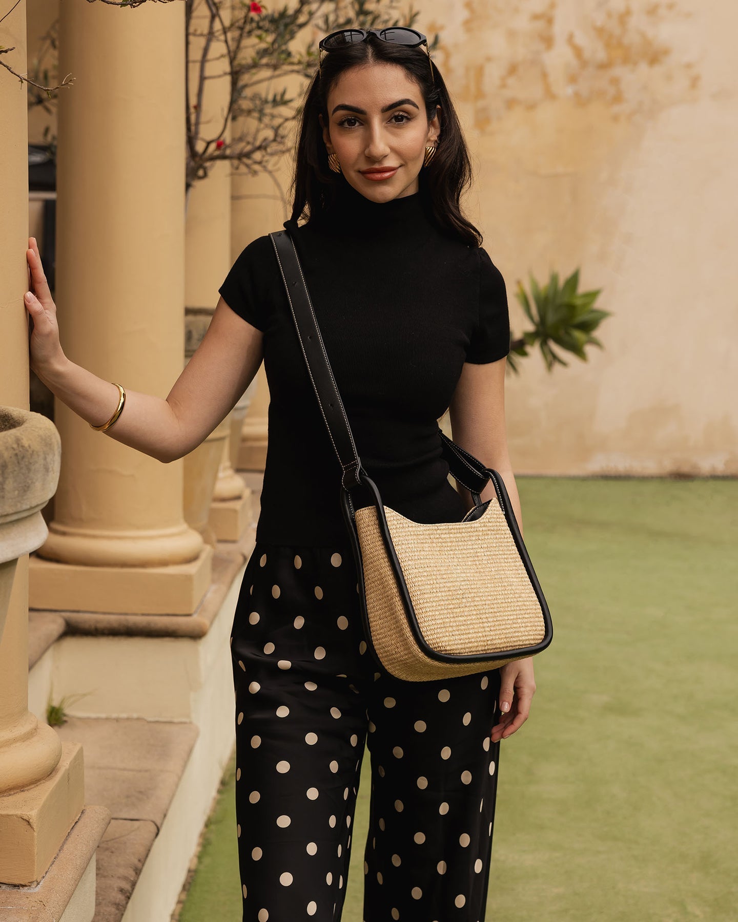 Clare Shoulder Bag - Raffia Black
