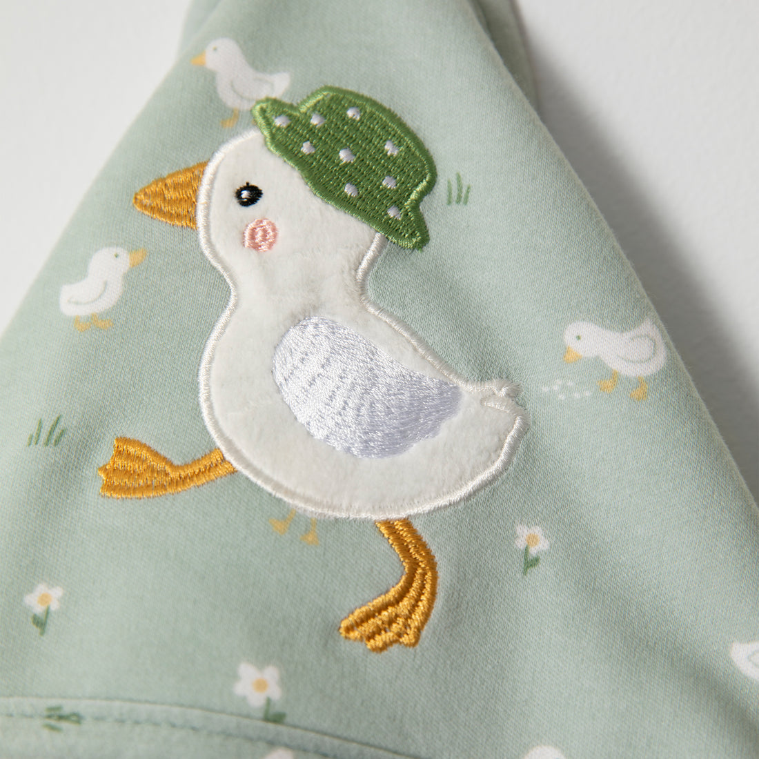 Goosey Goosey - Hooded Towel