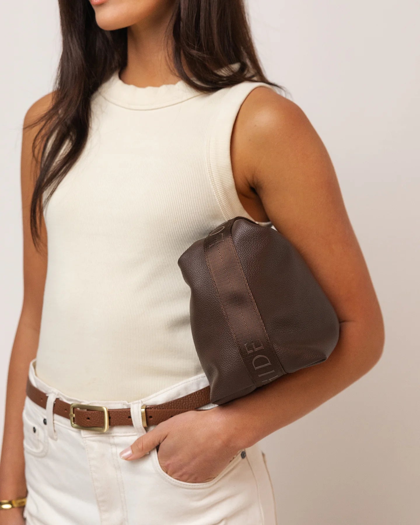 Duke Cosmetic Bag - Chocolate