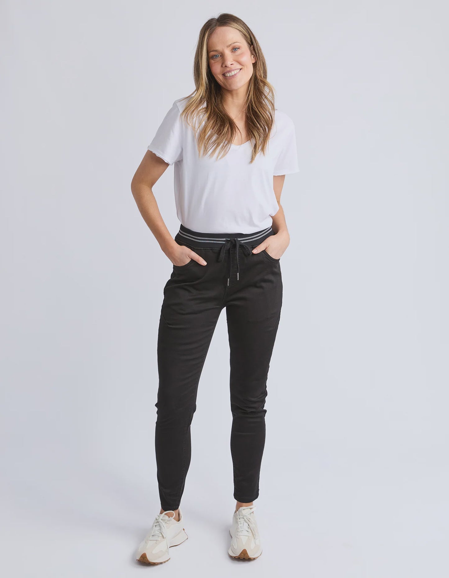 Margo Jogger - Black