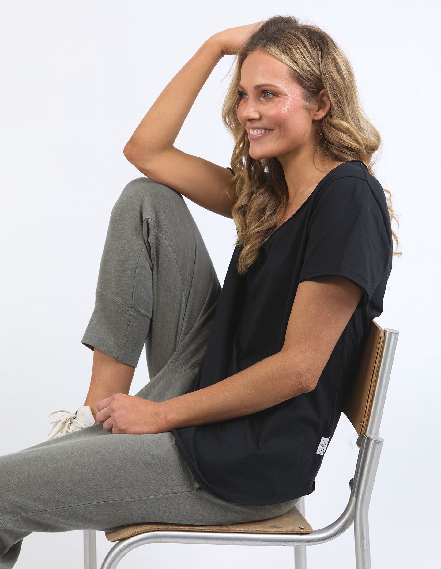 Pima Vee Tee - Black