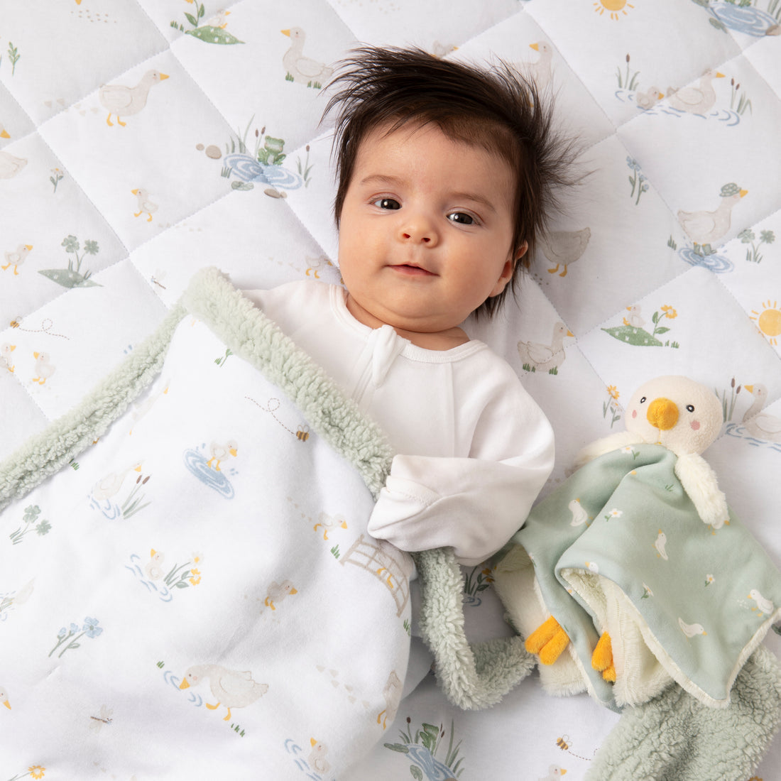 Goosey Goosey - Reversible Organic Jersey Quilted Cot Comforter