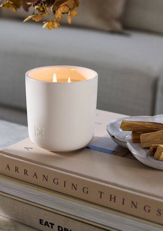 Amber & Sandalwood Soy Candle 300g