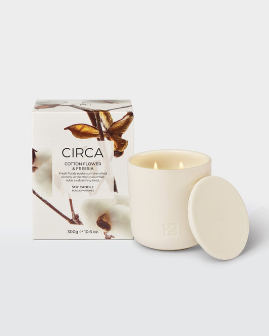 Cotton Flower & Freesia Soy Candle 300g