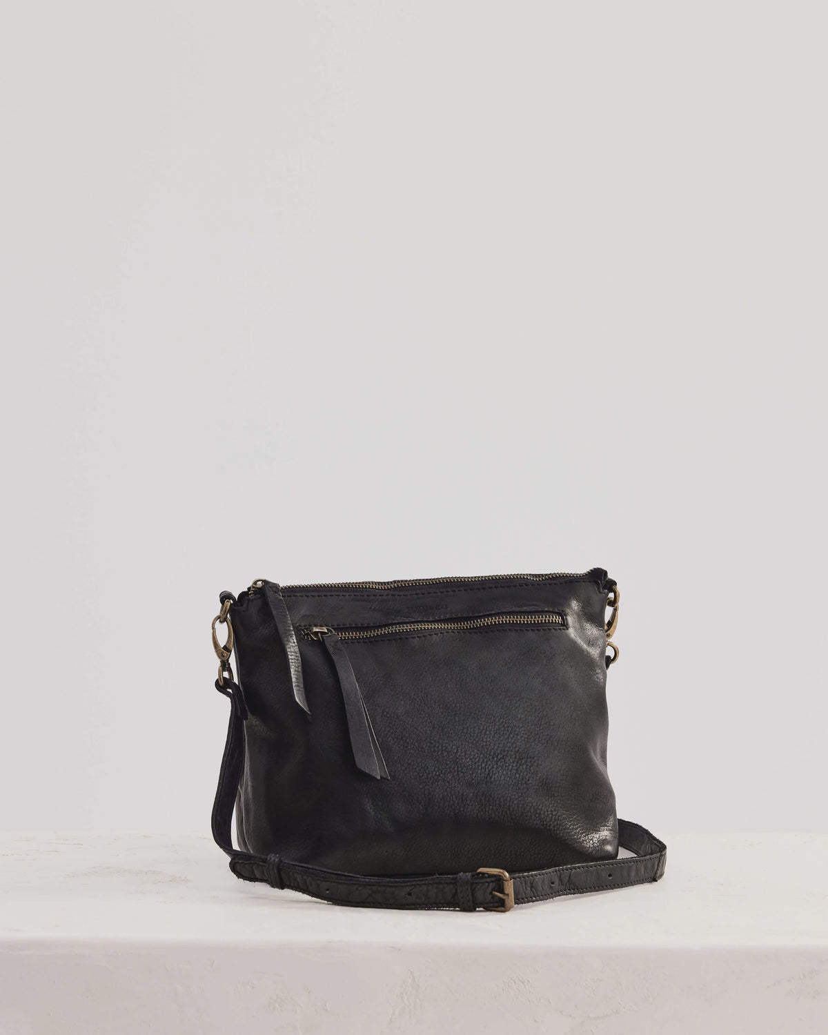 Large Essential Pouch Black