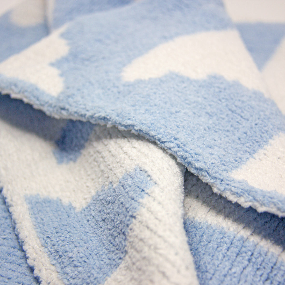 Chenille Blanket - Blue Clouds