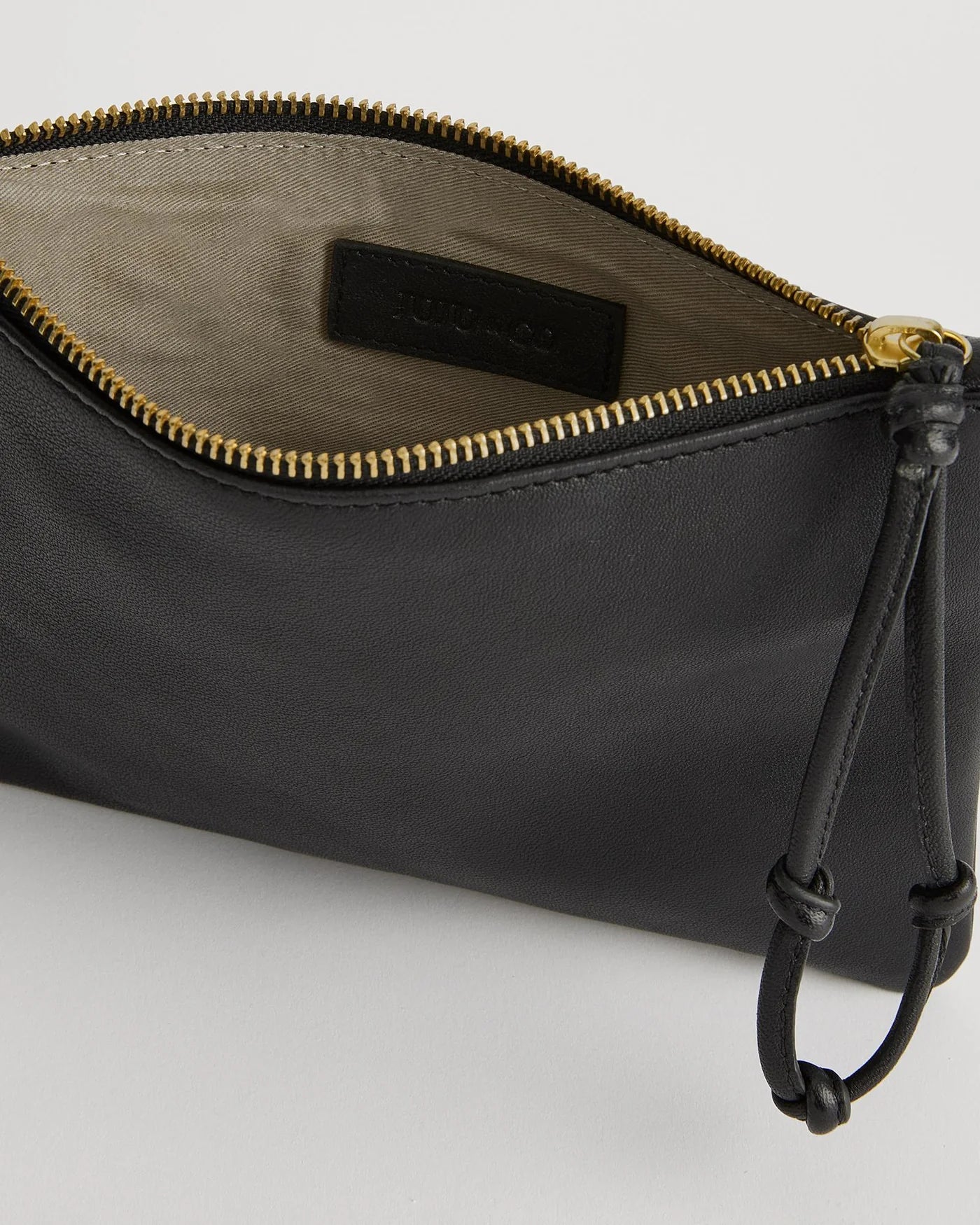 Juju Clutch - Black