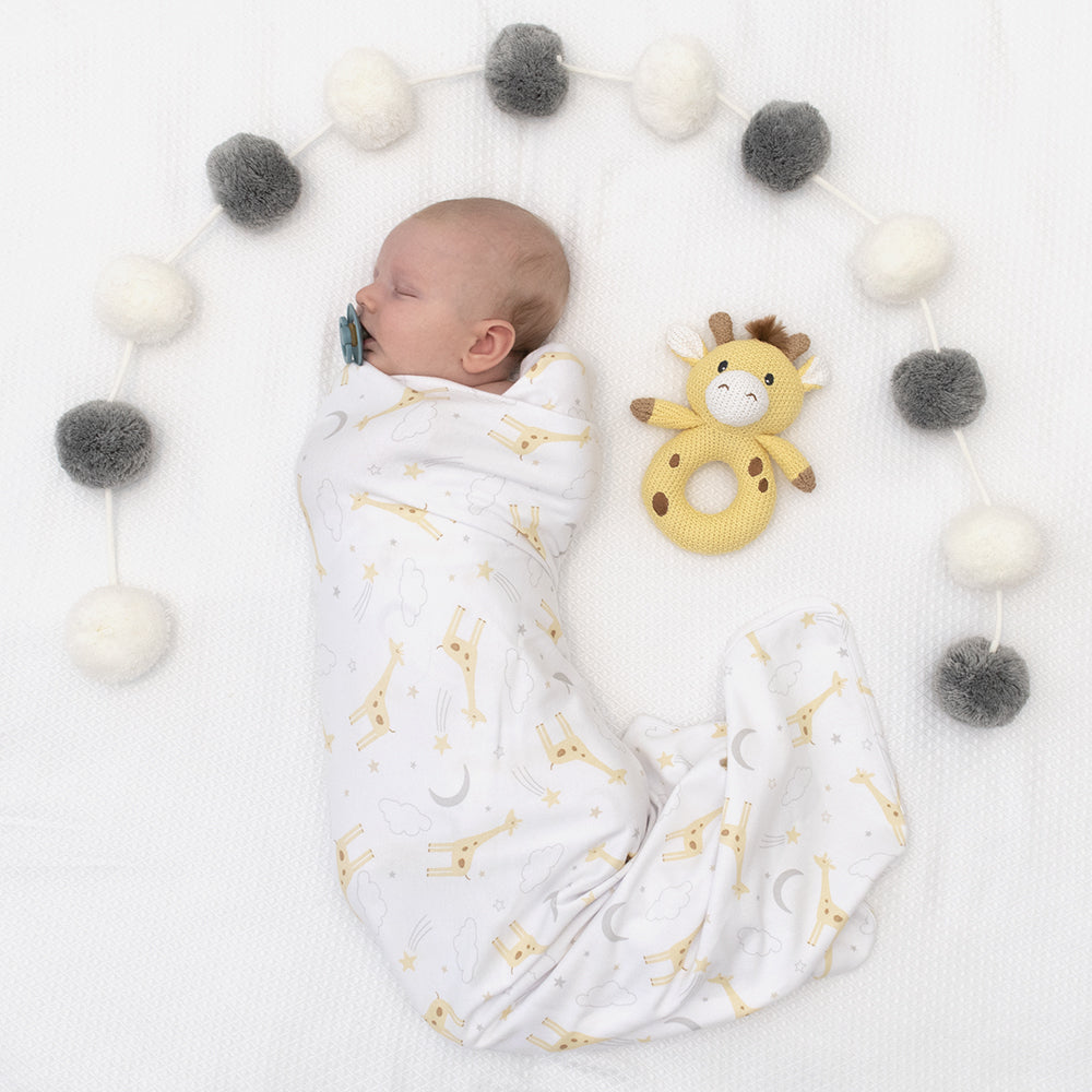 Jersey Swaddle & Rattle - Noah/Giraffe