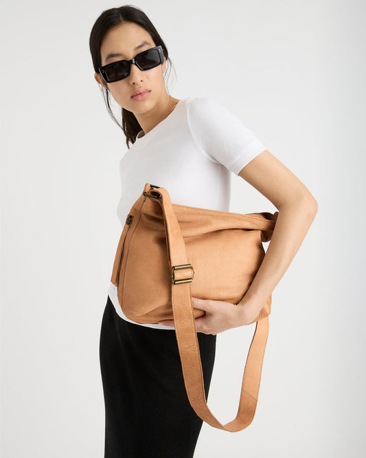 Linea Slouchy Tan